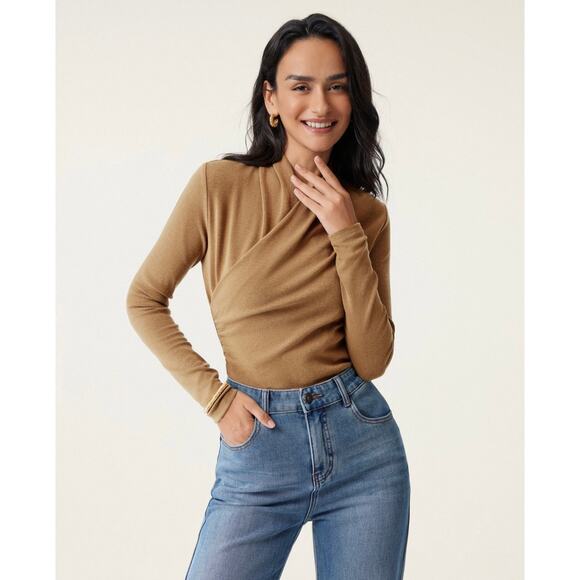 OGL Surplice Long Sleeve Top NWT SIZE L - Picture 1 of 6